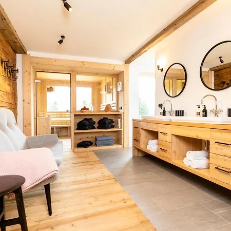 Chalet Superior Brandleit